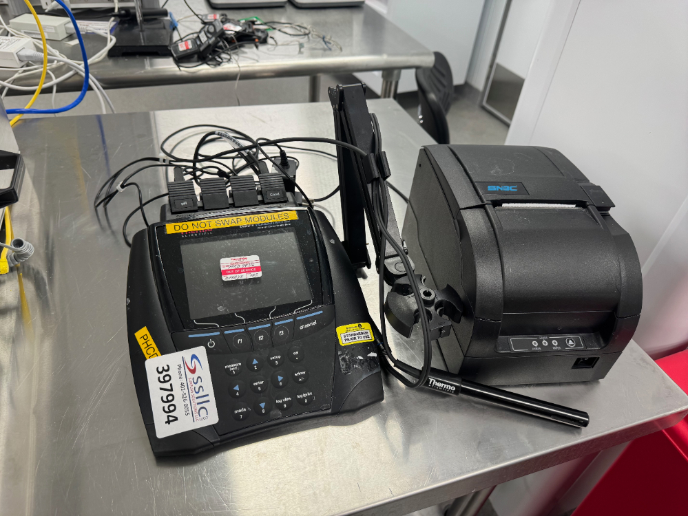 Image of Thermo Orion VersaStar Pro Advanced Electrochemistry Meter